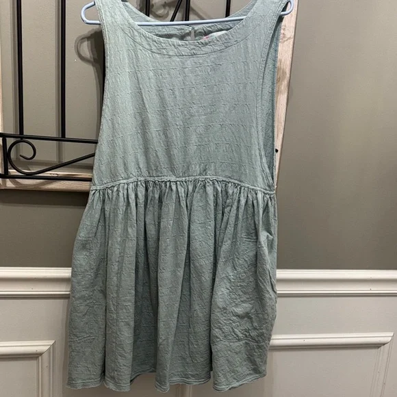 Elegant Sleeveless Mint Dress Free People Large - Picture 1 of 12